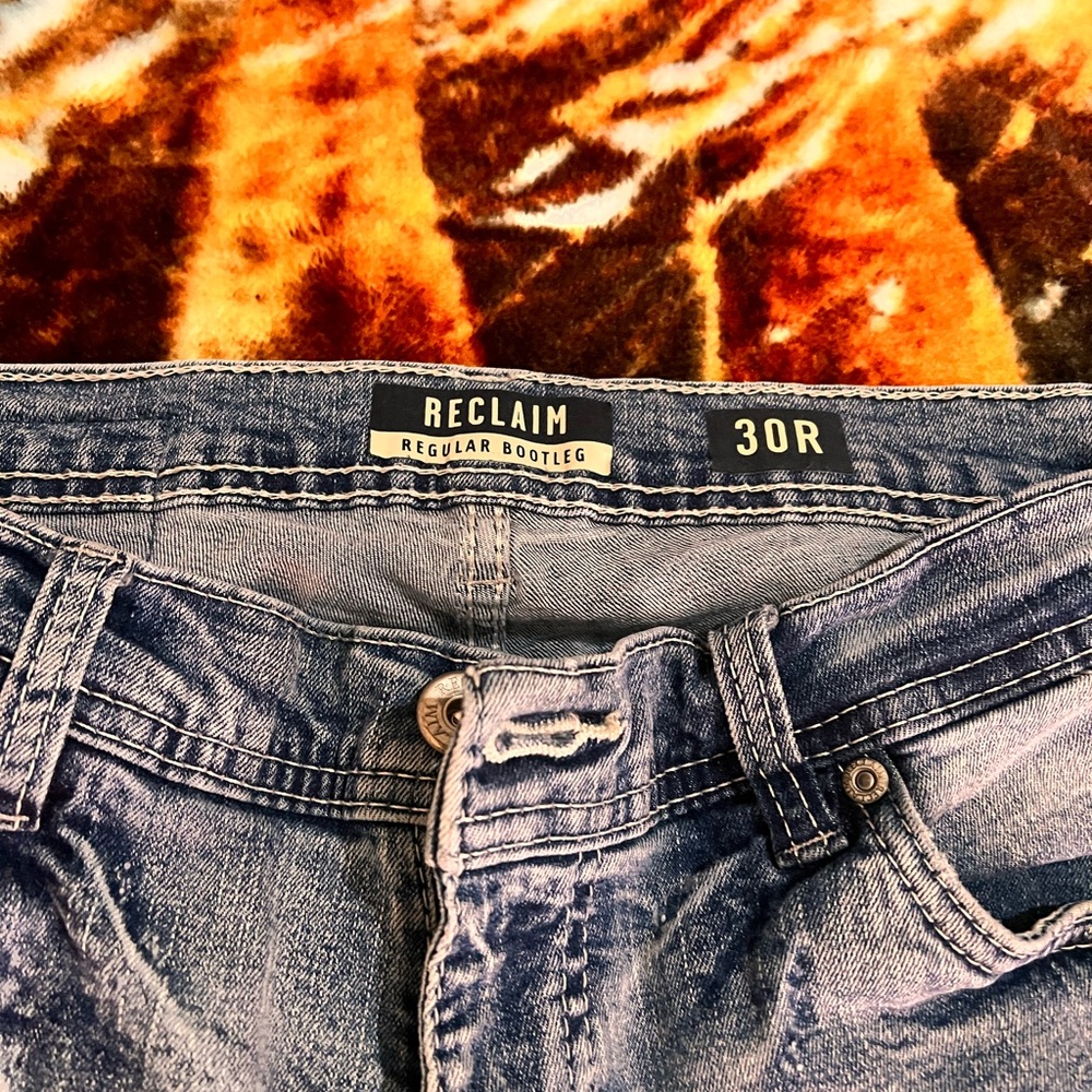 Reclaim Jeans. Regular Bootcut.